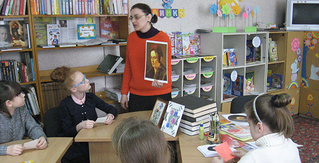 З нагоди вшанування пам’яті Т. Шевченка провели літературно-мистецький ранок «Ми шану складаєм тобі, Кобзарю!» (фото)