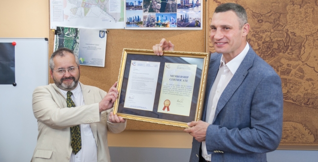 Київ отримав членство у Світовій асоціації автомобільних магістралей