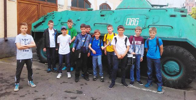 Вихованці футбольного клубу «Поділ» відвідали Національний музей «Чорнобиль» (фото)