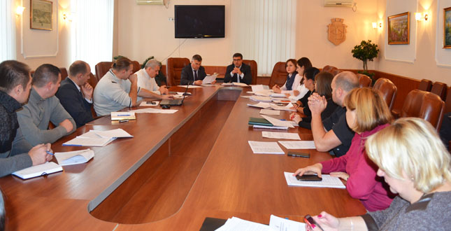 Проекти, що надійшли для реалізації в Подільському районі, розглянули на засідання комісії з питань громадського бюджету (фото)