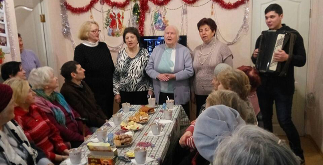 У Територіальному центрі соціального обслуговування відбулися різдвяні зустрічі (фото)